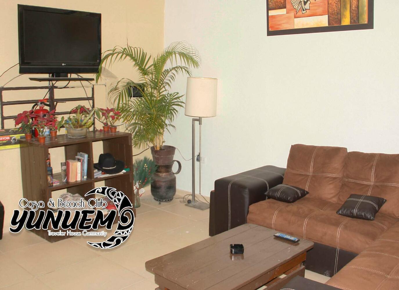 Casa Yunuem, Bacalar