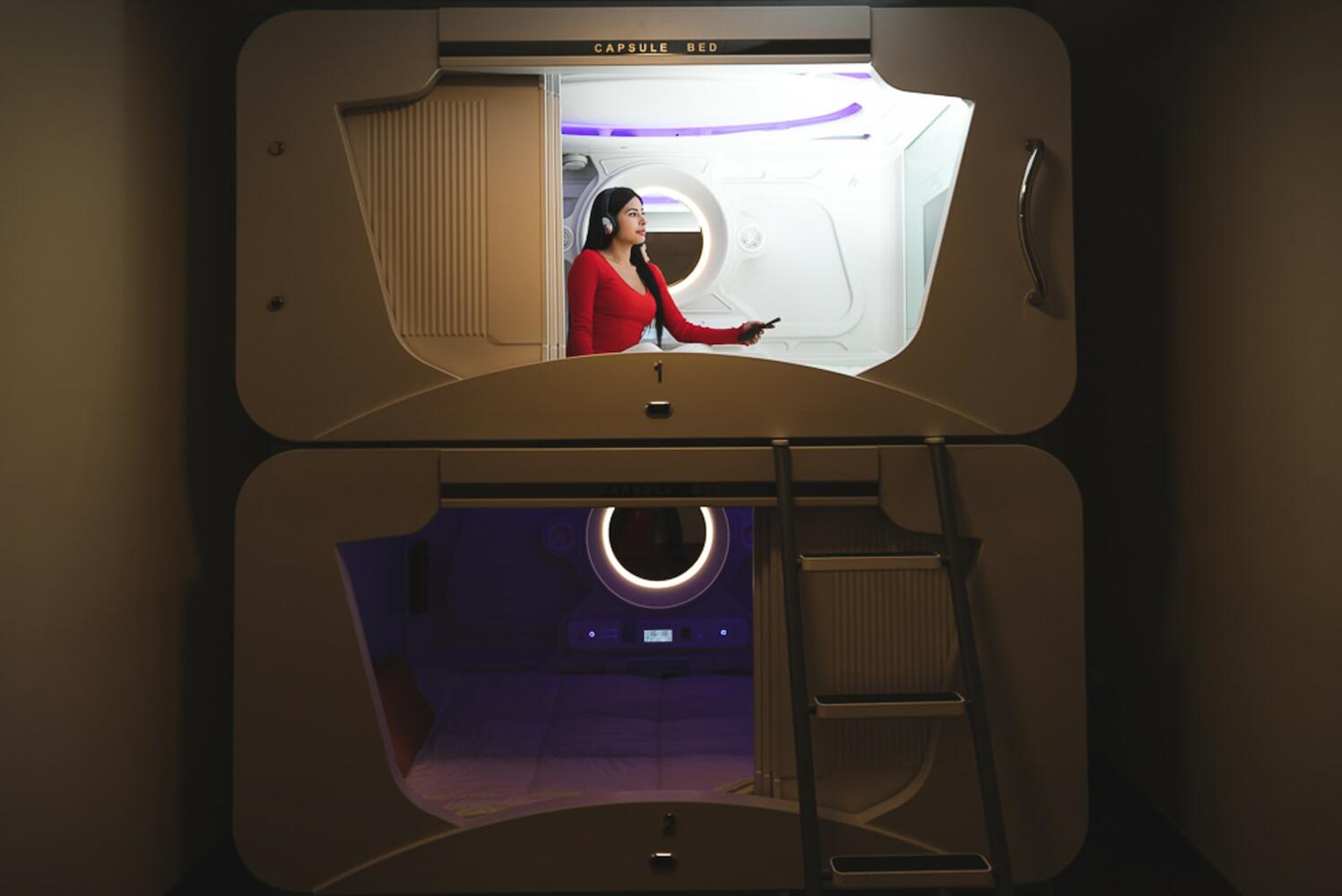 El Prado Capsule Hostel