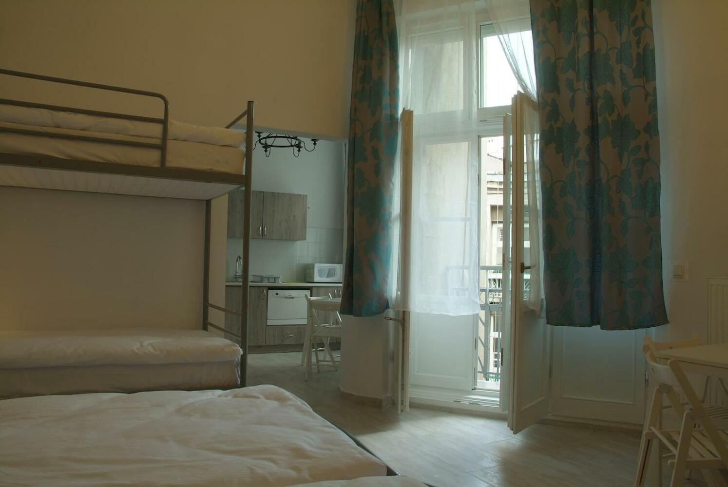 Hostel Lwowska 11