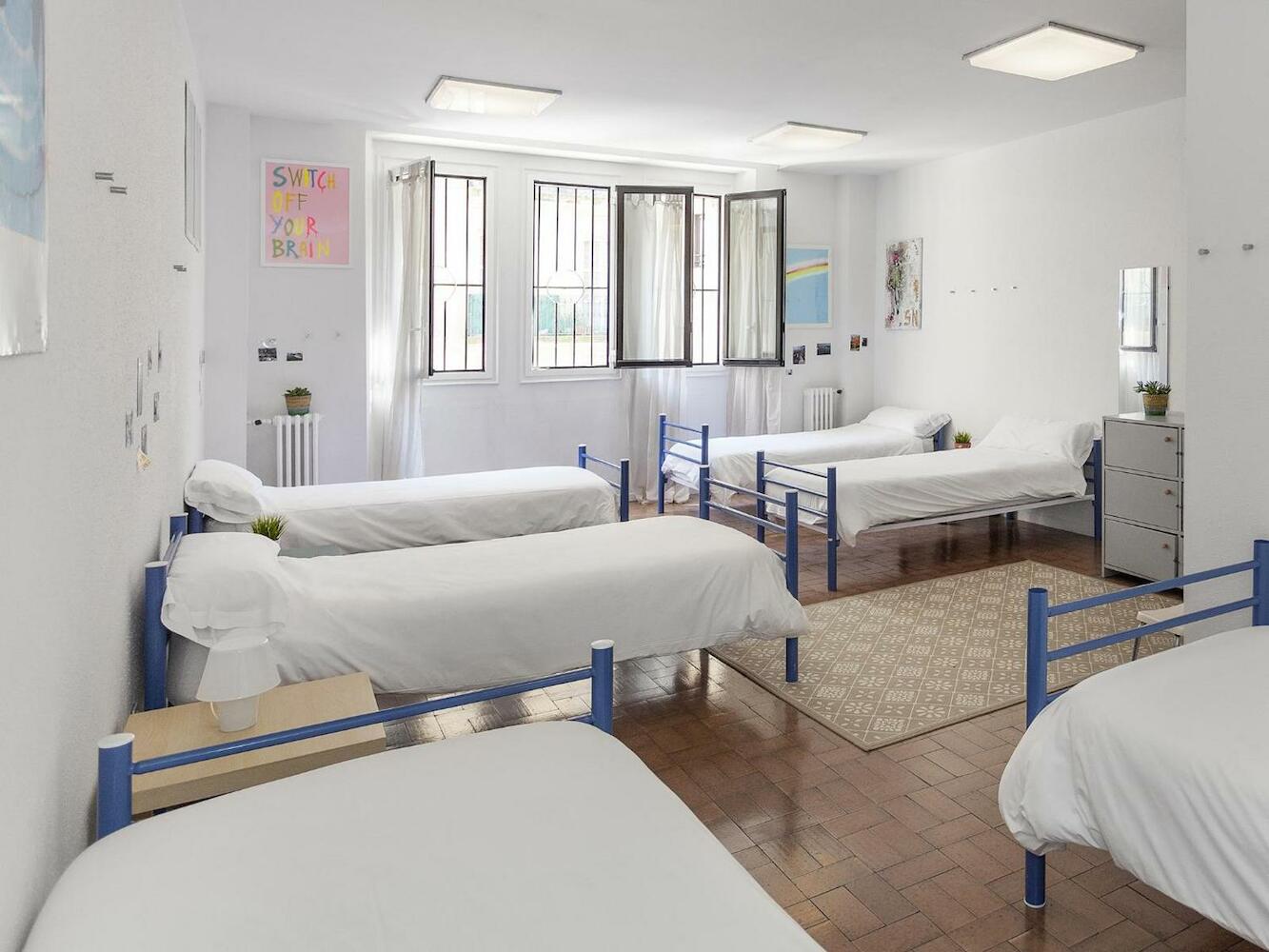 A Room In The City, Donostia-San Sebastián
