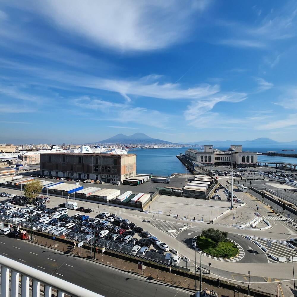 Hotel Bella Capri, Naples