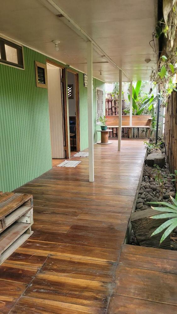 Roots Family, Puerto Viejo de Talamanca