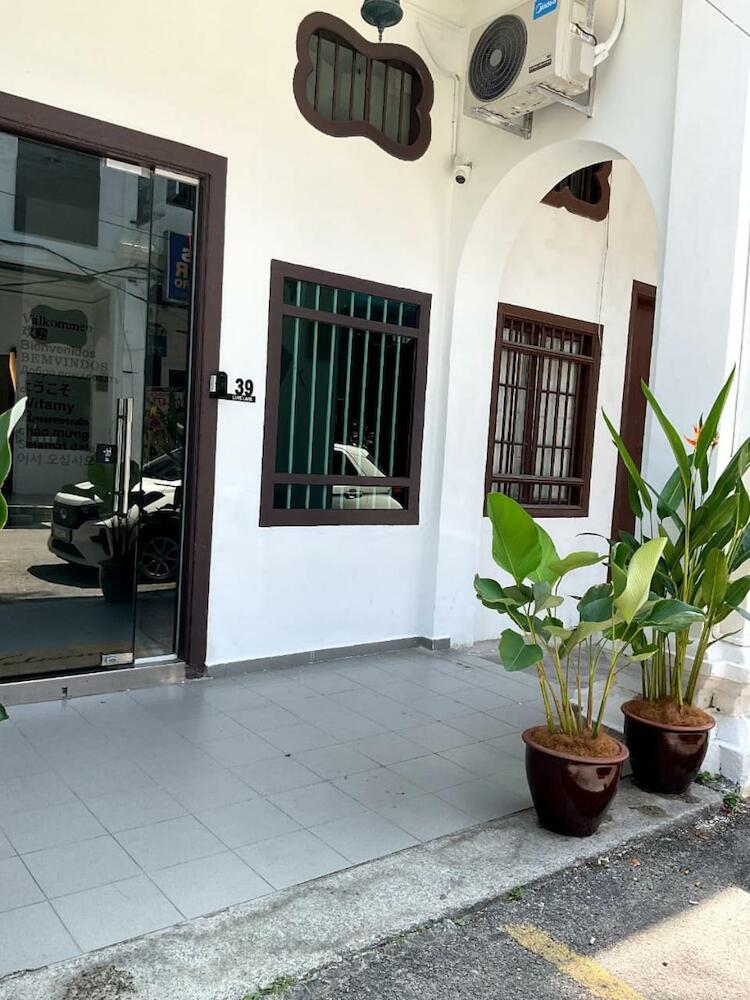 39 Smart Intelligent Inn, Penang Island