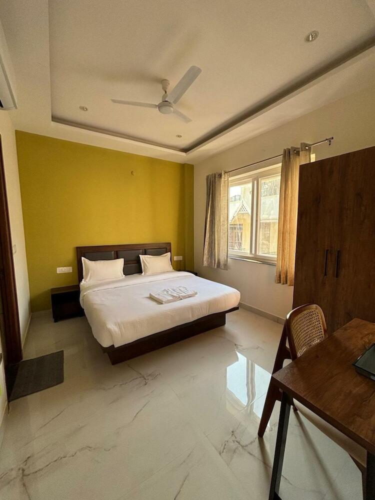 Back Stayz Laxman Jhula, Rishikesh