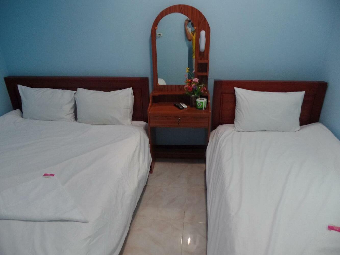 Lucky Backpackers Hostel