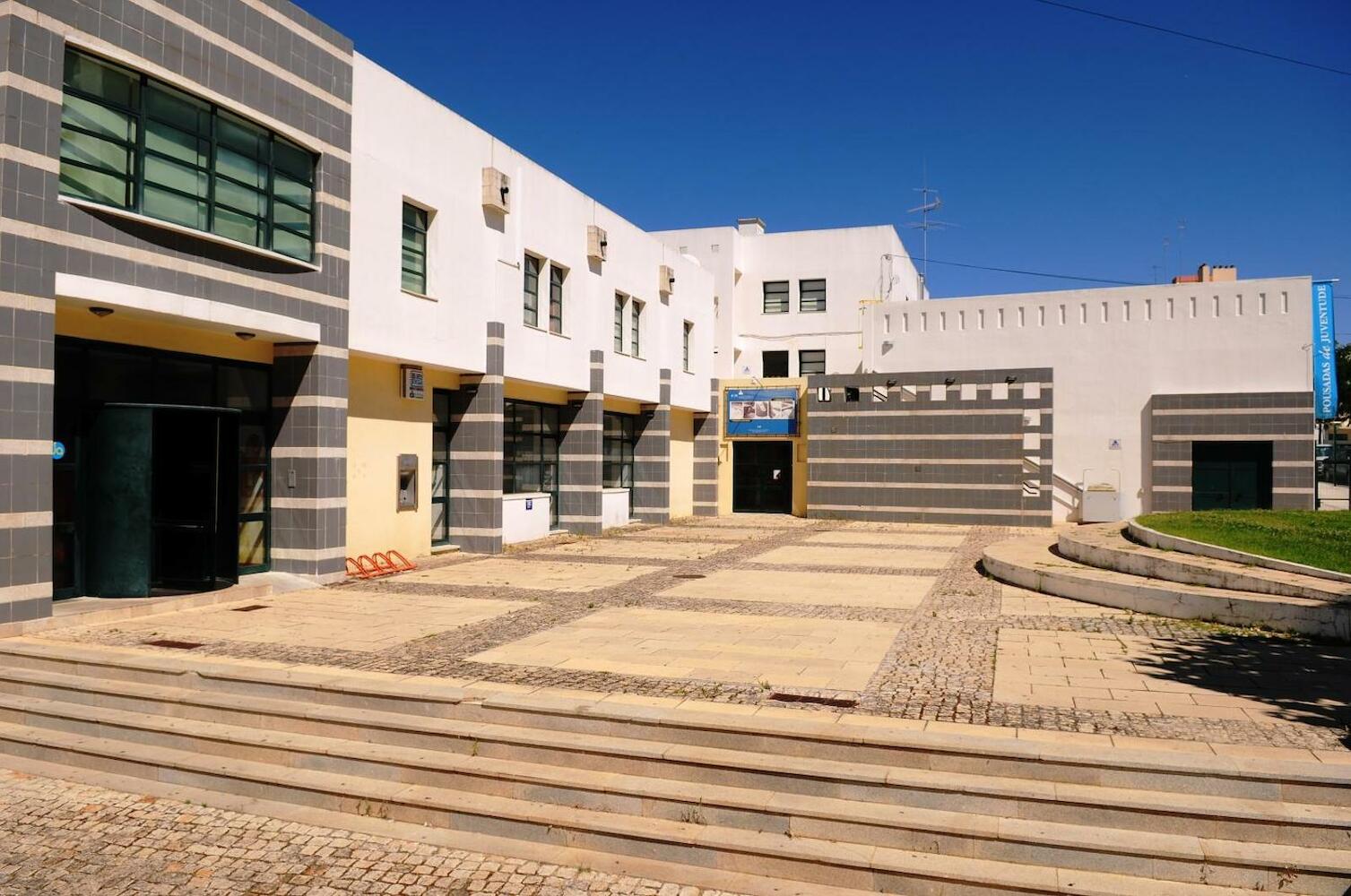 Where to stay in Castelo Branco on a budget