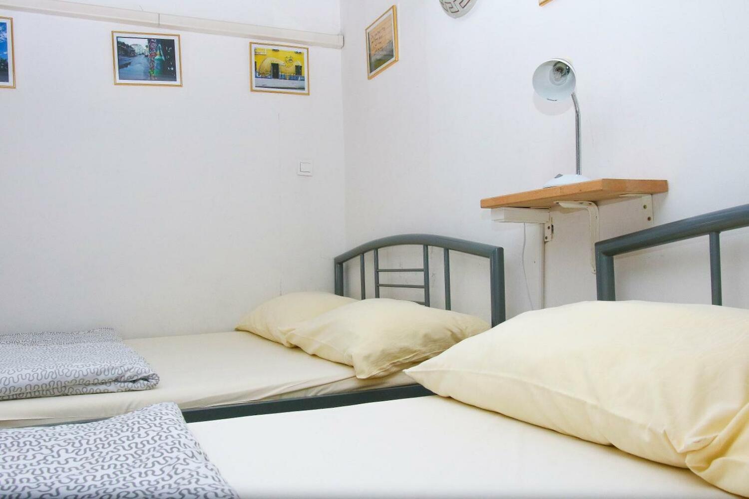 Hostel 24