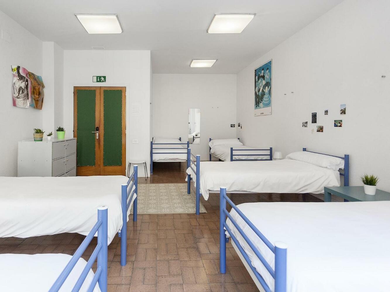 A Room In The City, Donostia-San Sebastián