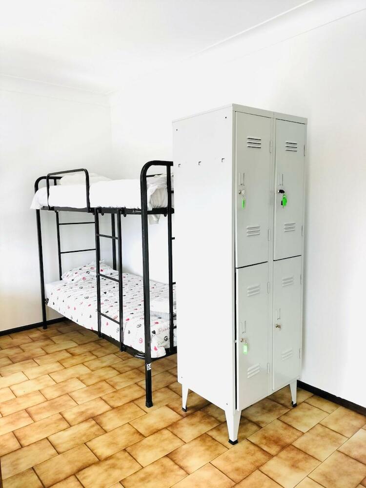 Portimao central Holiday Hostel,Algarve