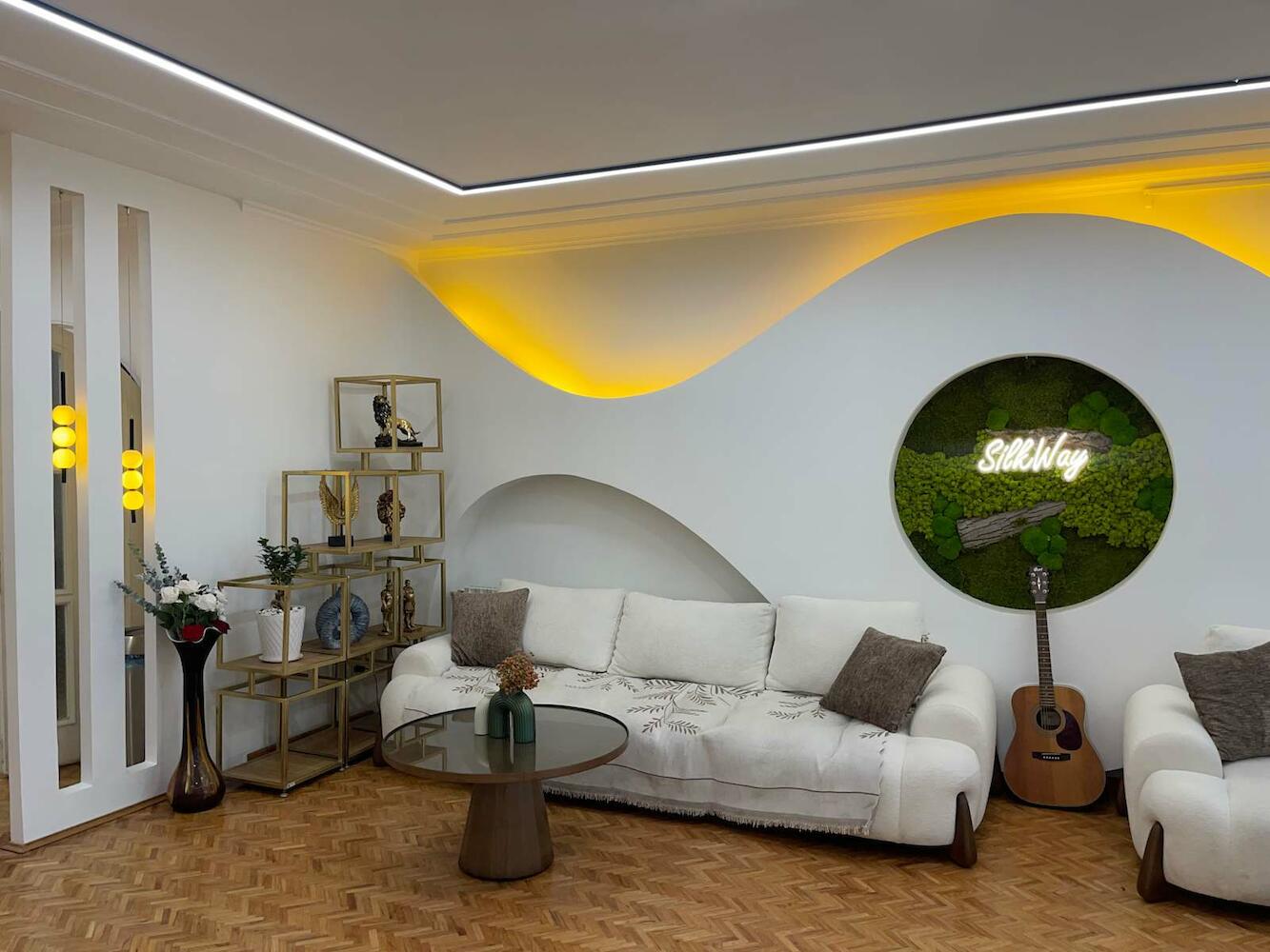 Silk Way Hostel, Tehran