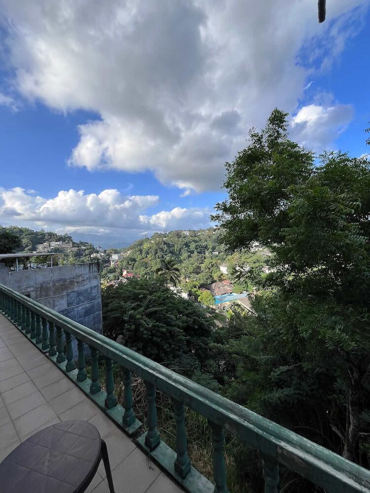 Sunbloom Hostel, Kandy
