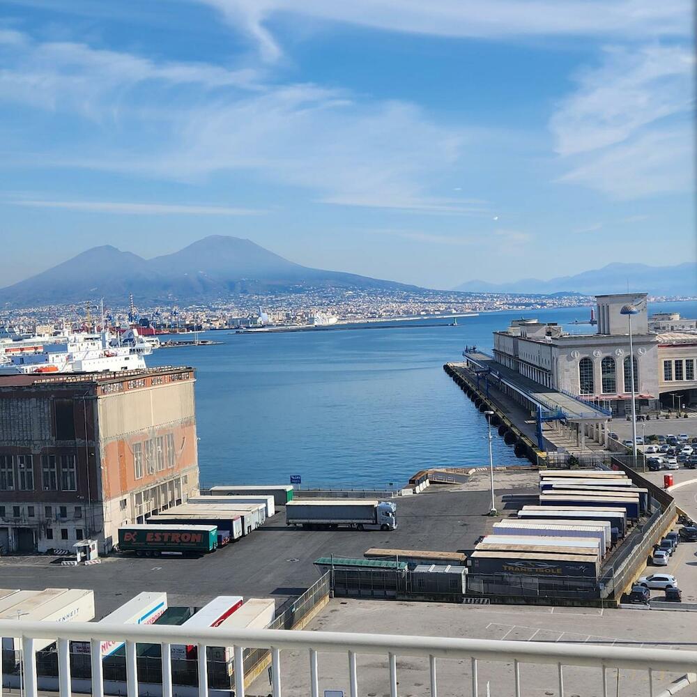 Hotel Bella Capri, Naples