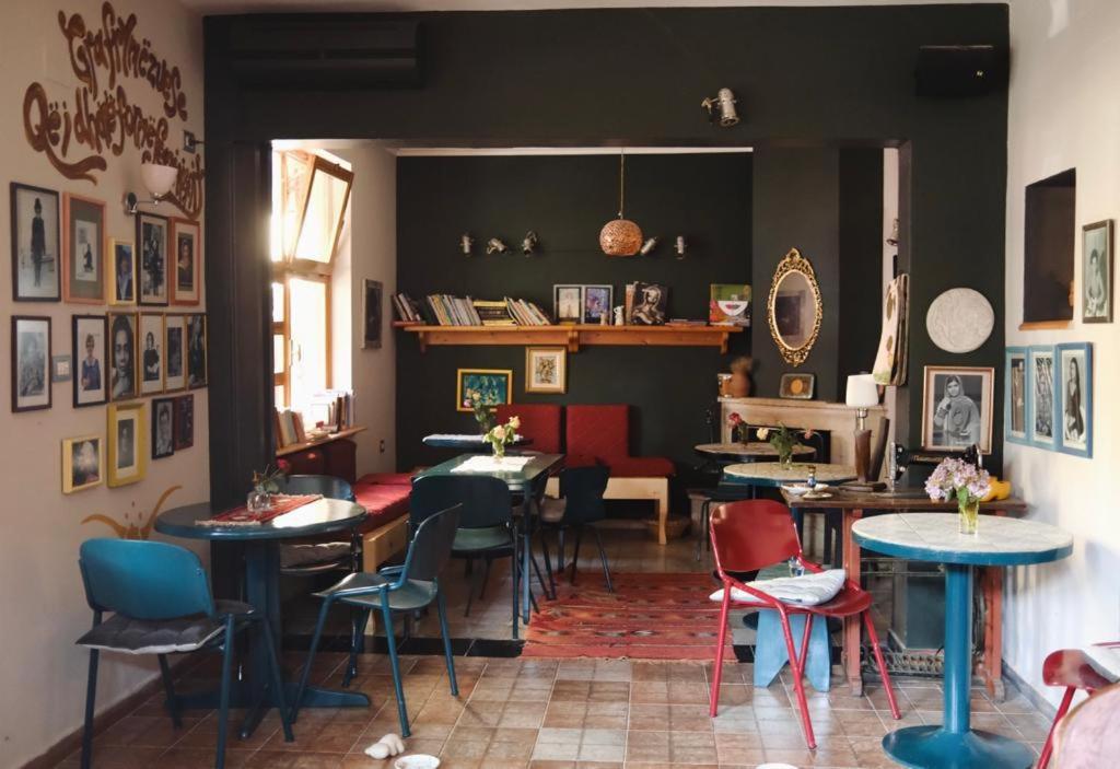 Red Goat Hostel, Tirana