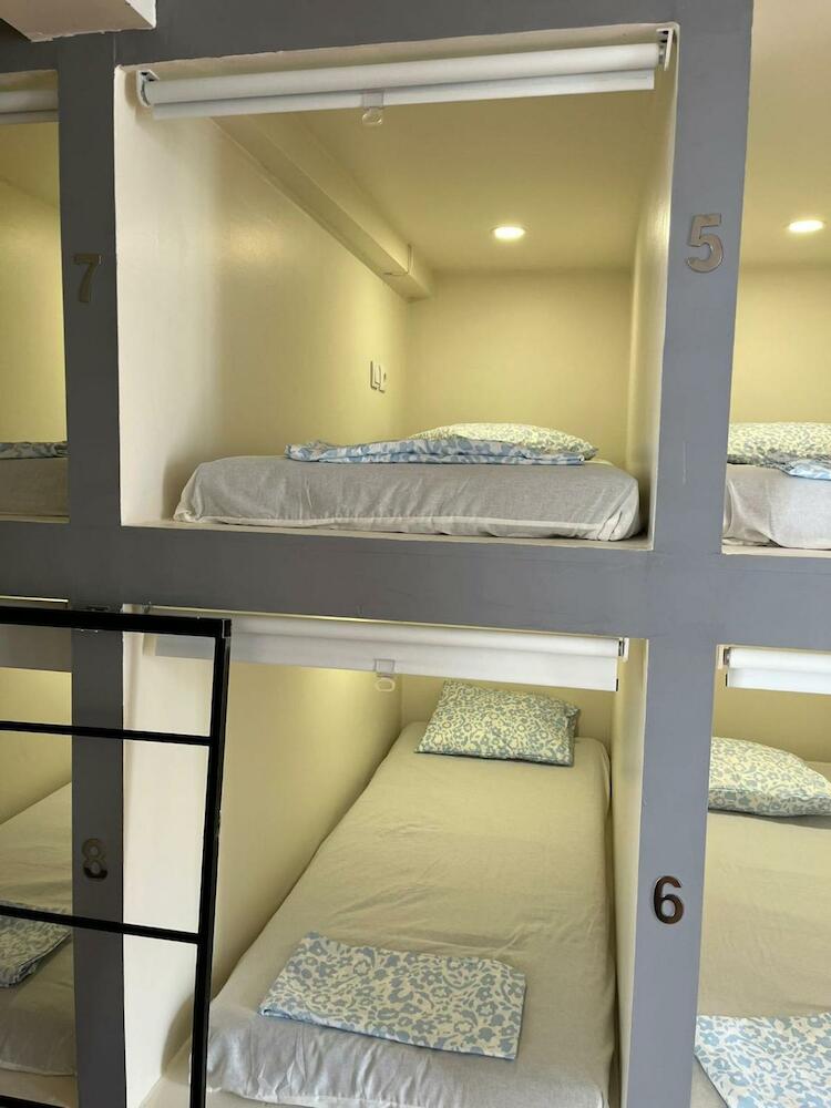 D&s Lisbon Hostel, Lisbon