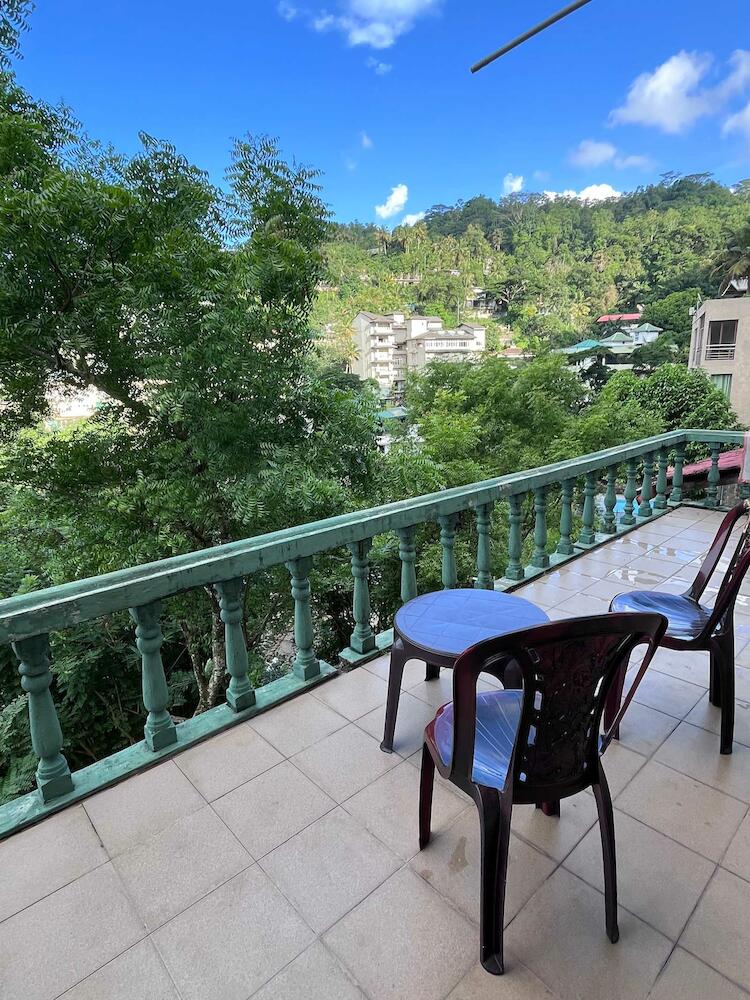 Sunbloom Hostel, Kandy