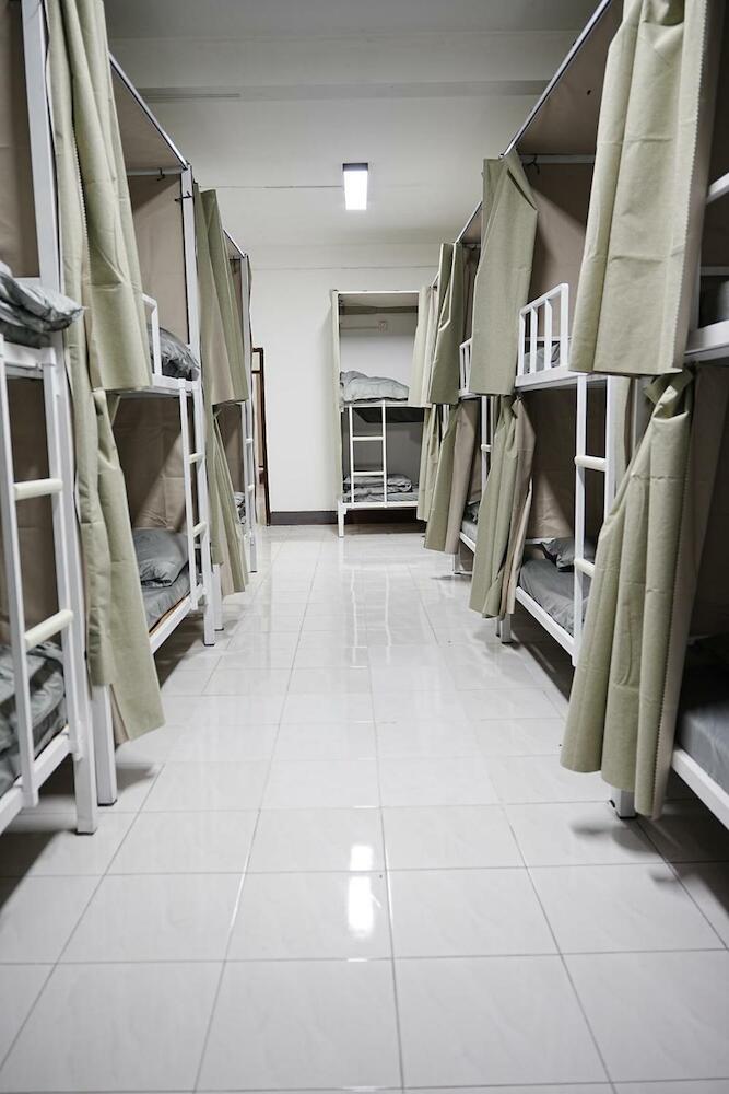 The Witcher Hostel, Vientiane