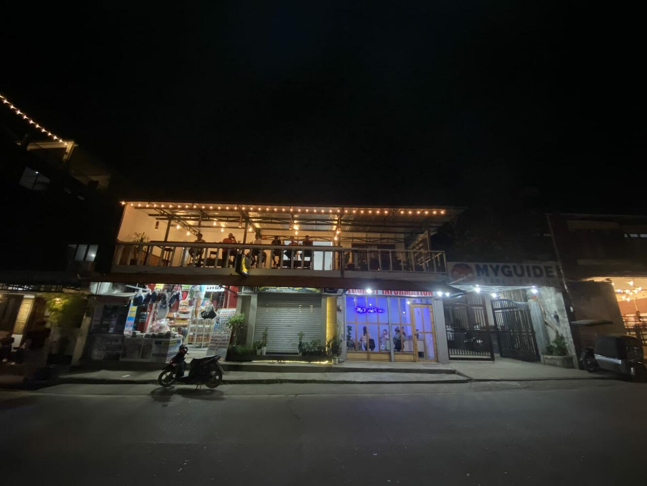 Myguide Travellers Inn, Coron