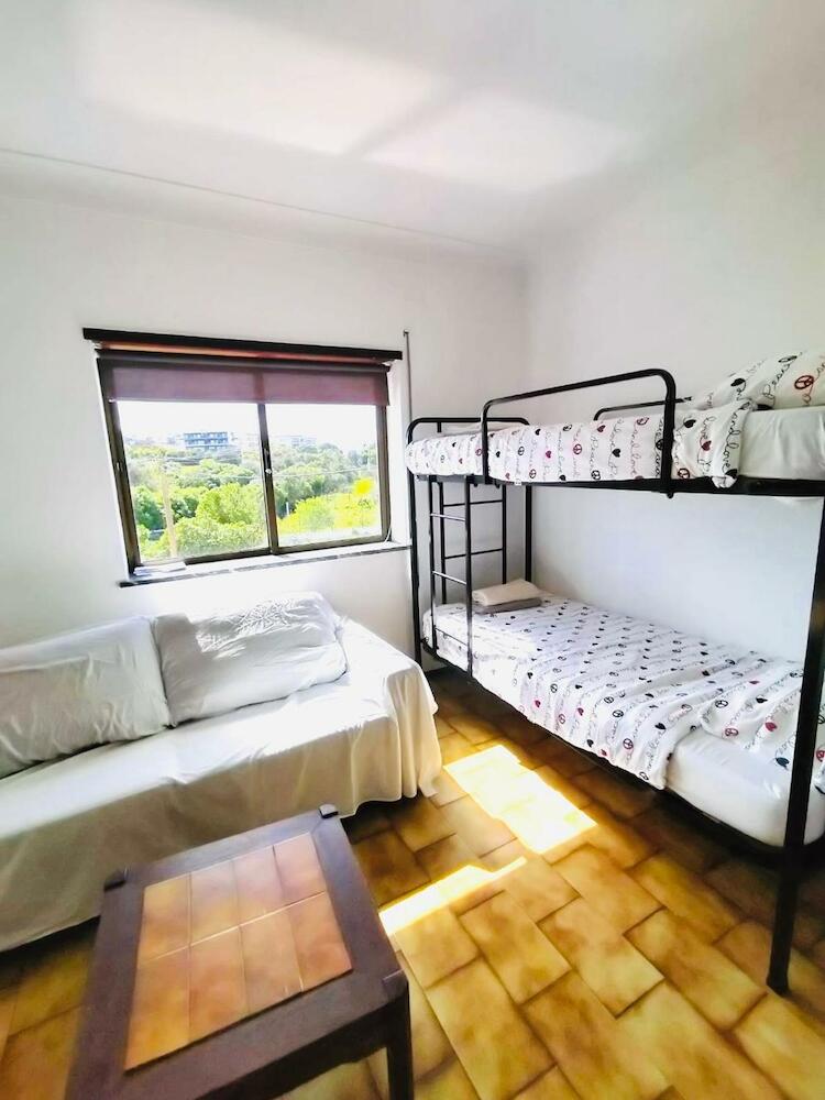 Portimao central Holiday Hostel,Algarve
