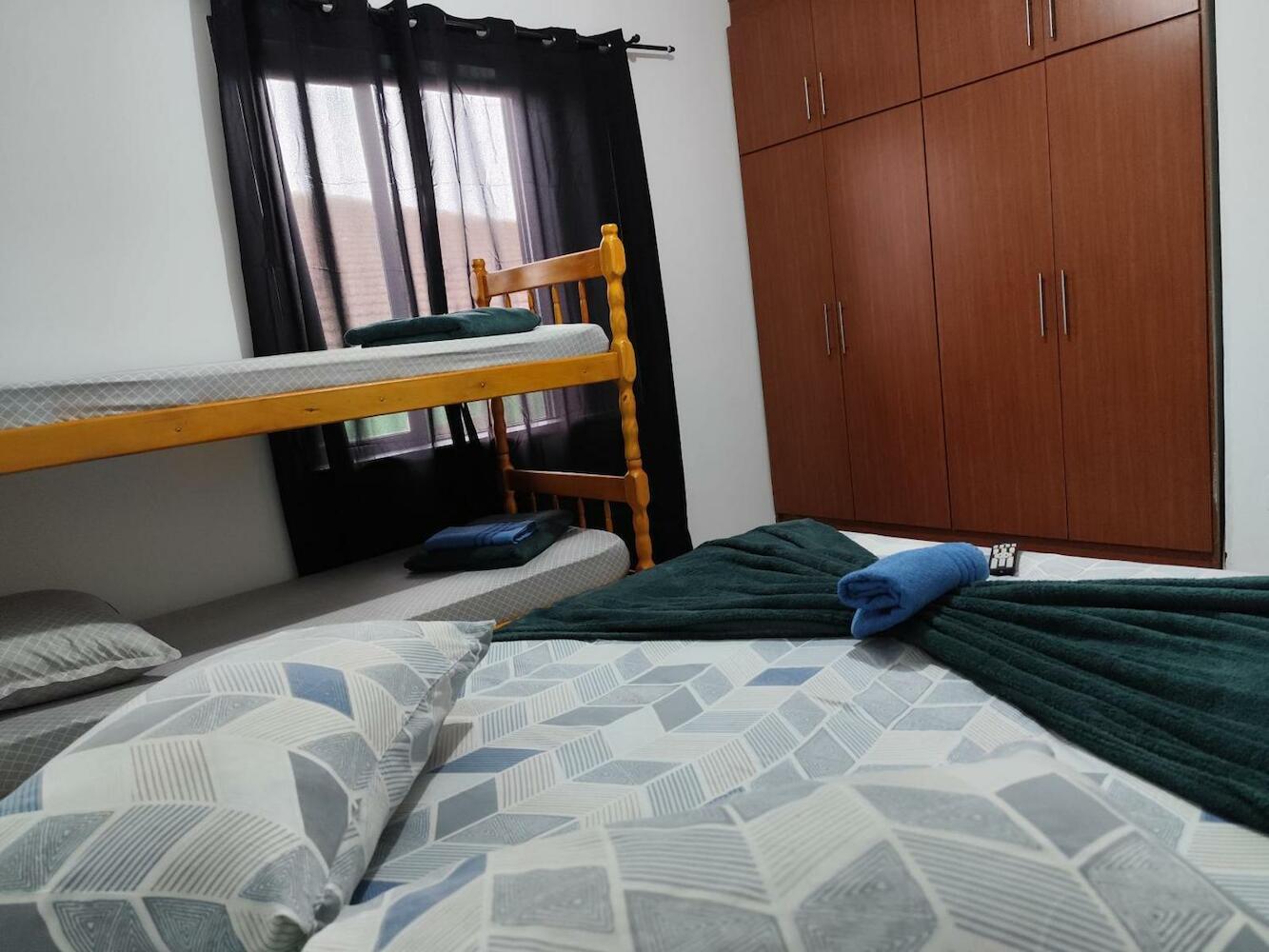 Ferdin Hostel E Pousada