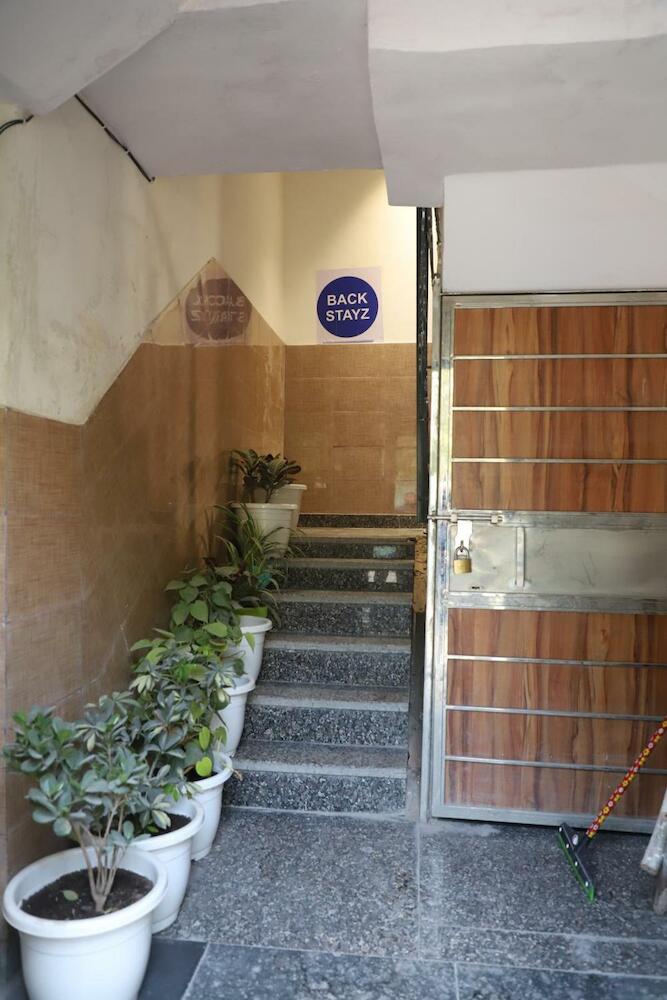 Back Stayz Delhi, New Delhi