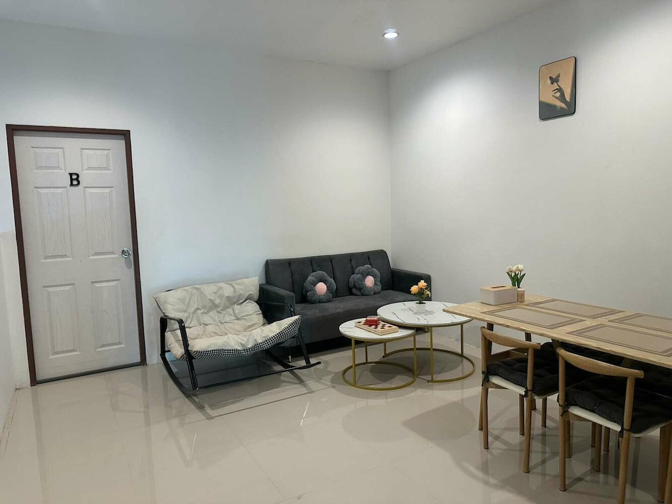 Rest & Relax Hostel, Koh Lanta