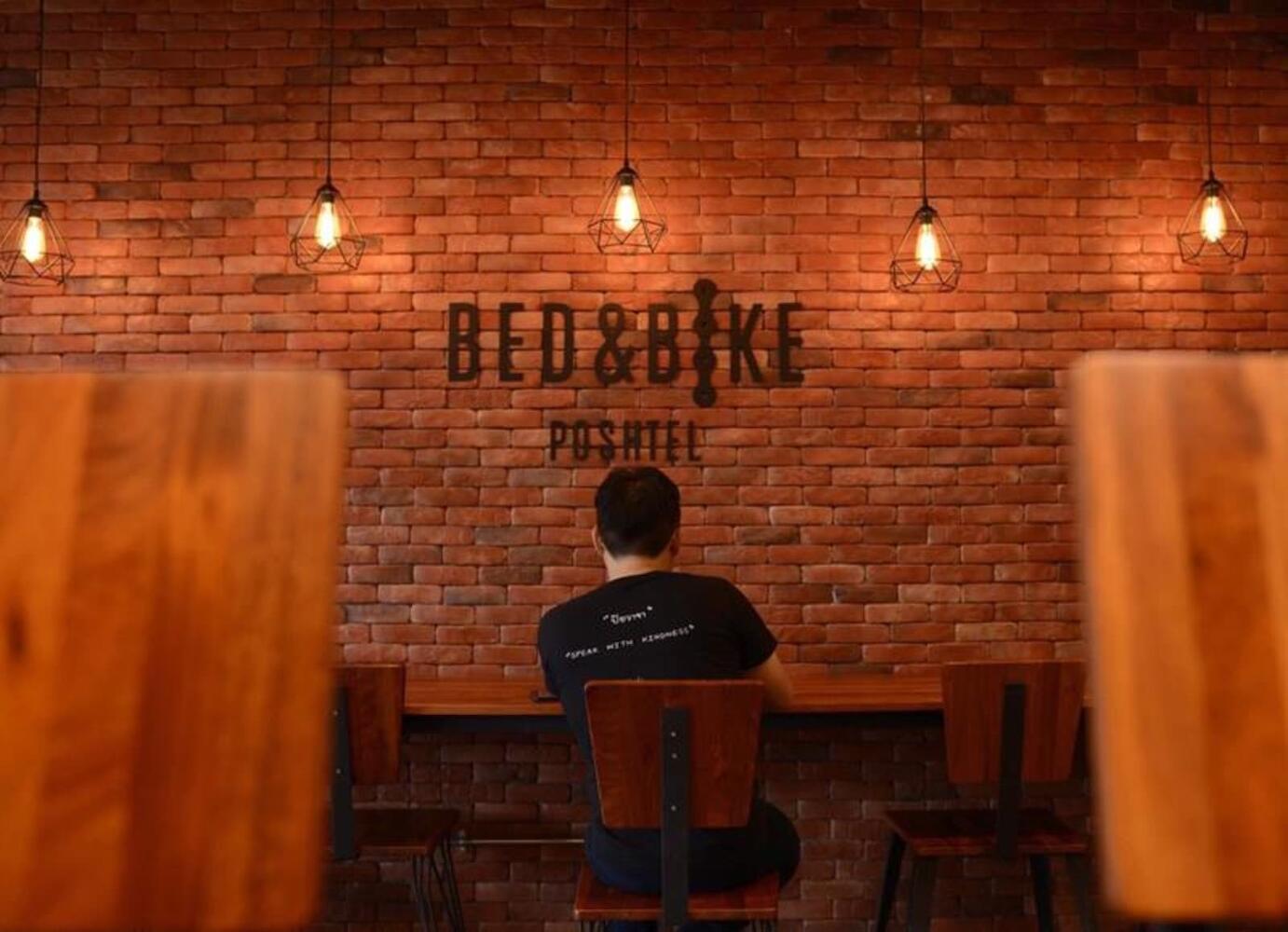 Bed & Bike Poshtel