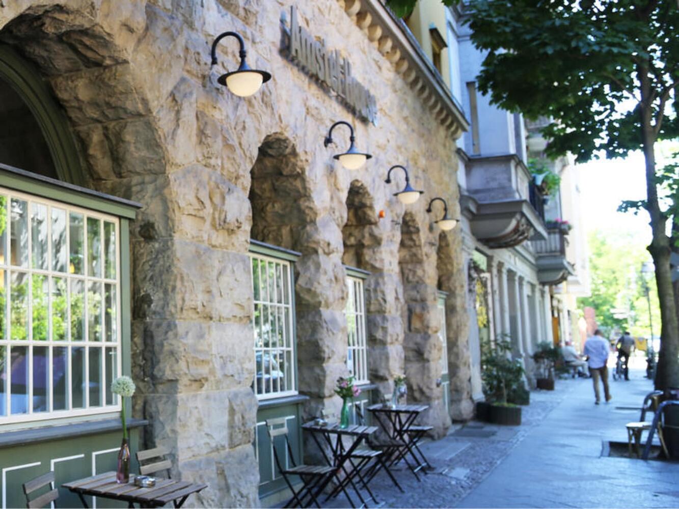 Amstel House Hostel