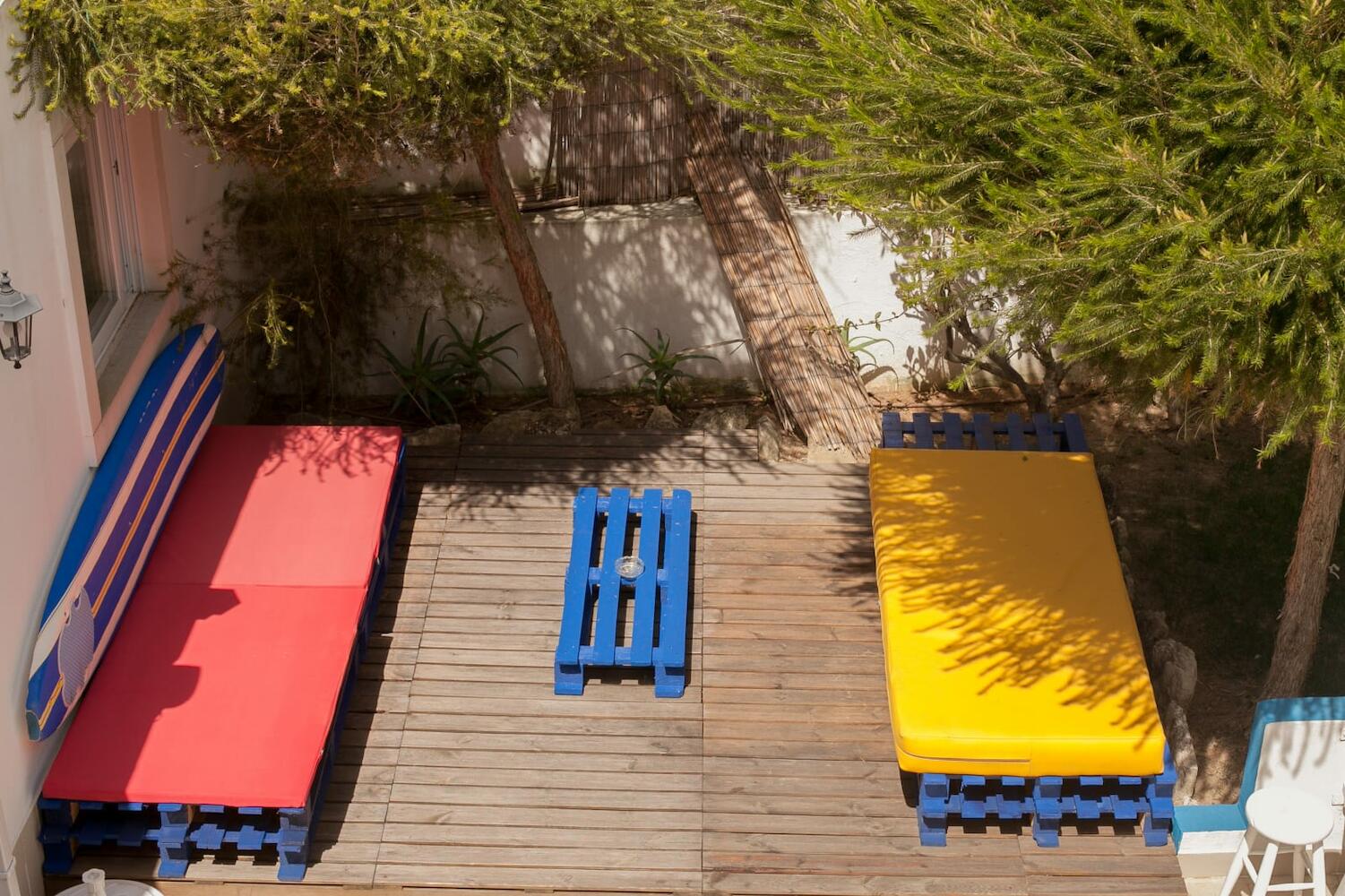 Ericeira Chill Hill Hostel & Private Rooms, Ericeira