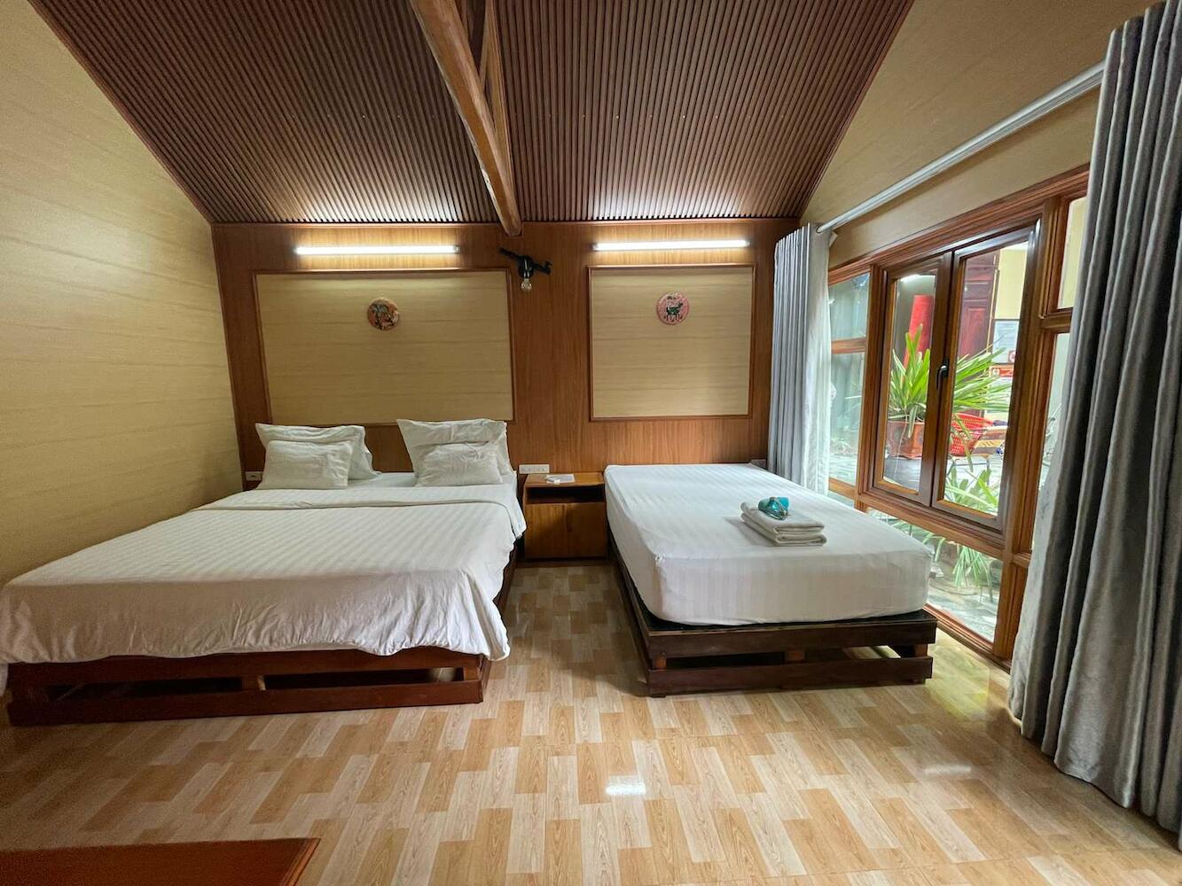 Tam Coc Lotus Flower Homestay, Ninh Binh
