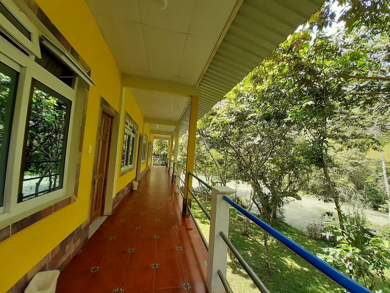 Hostal Oasis The Traveler