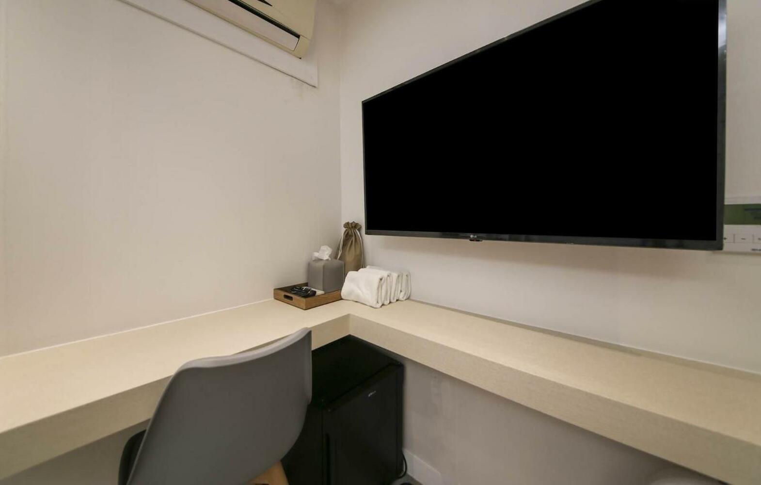 Backpackers In, Yeosu