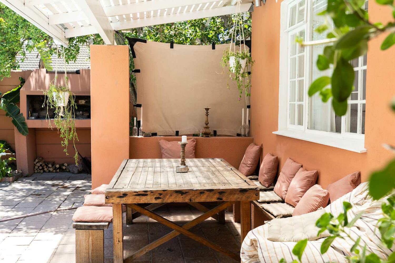 Surfers Lodge