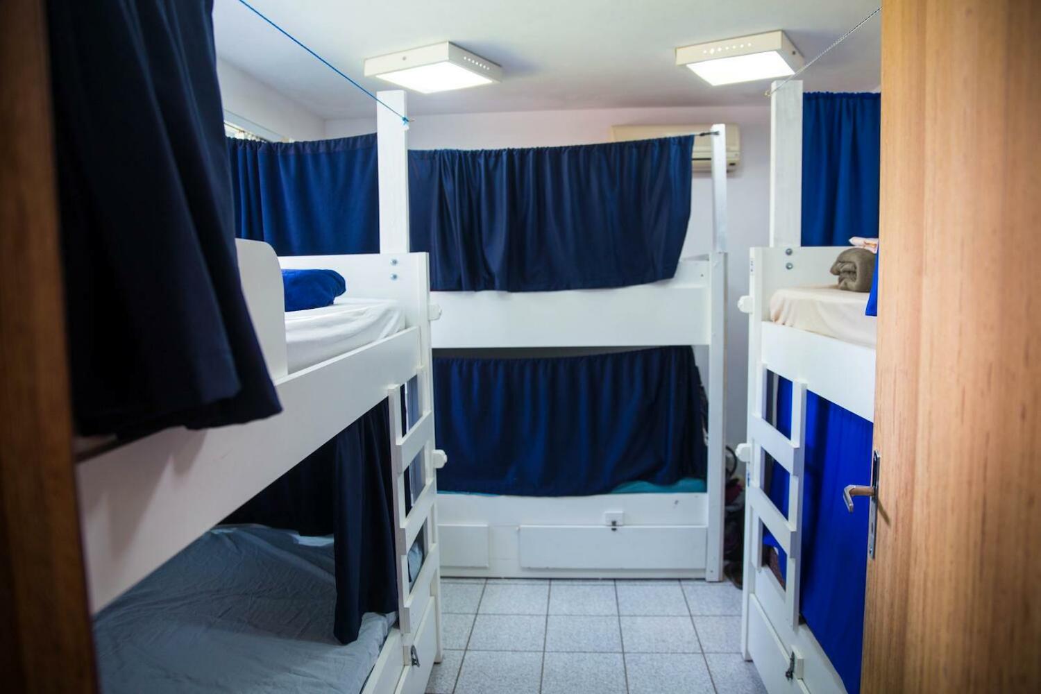 Nômades Vibe da Ilha - Adventure Hostels