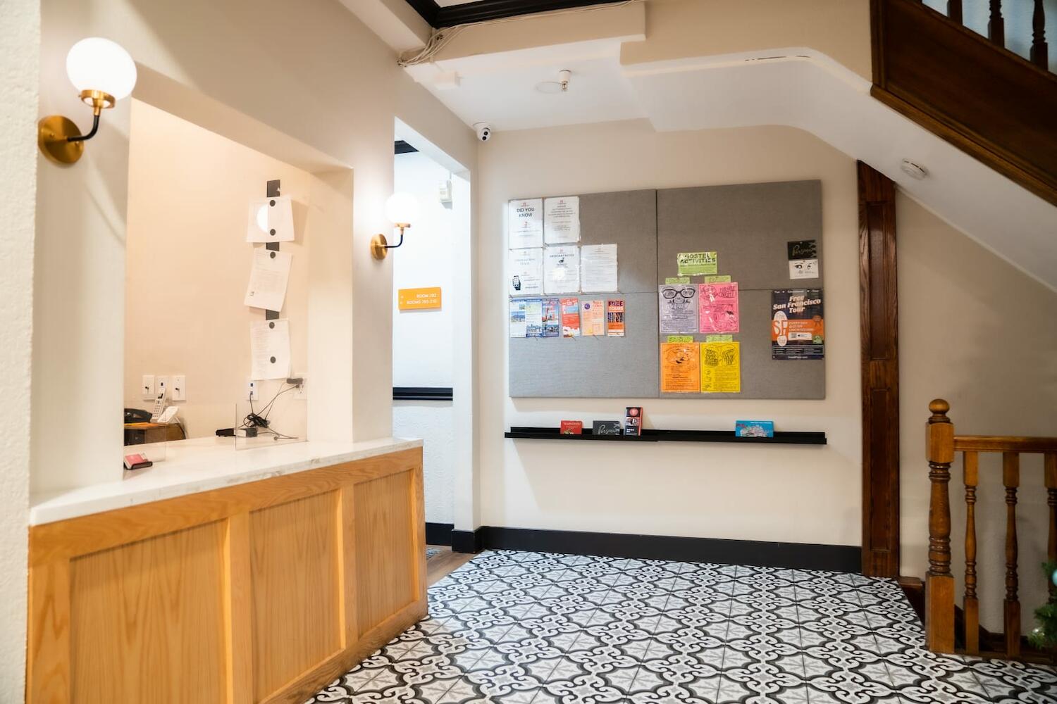 Amsterdam San Francisco Hostel