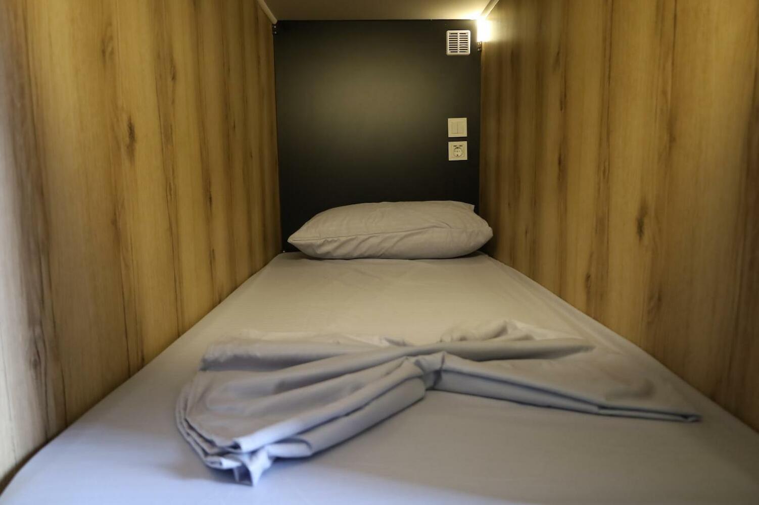Hostel 90pods, Shkoder