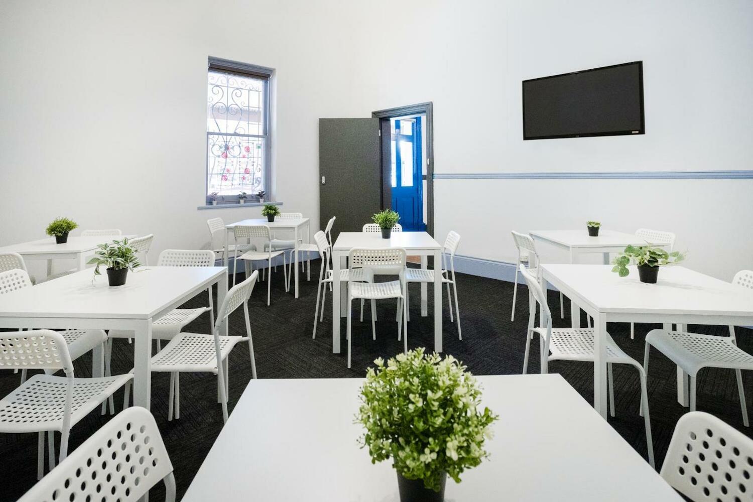 Base Camp Hostel, Adelaide