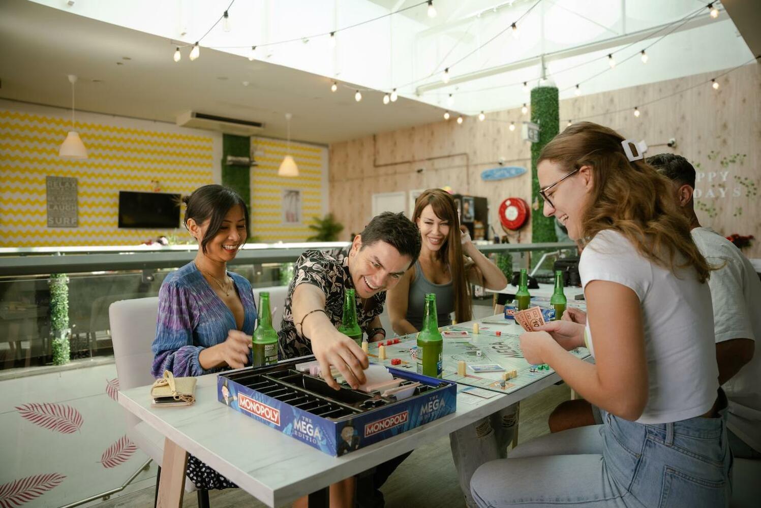 Tequila Sunrise Podstel, Gold Coast