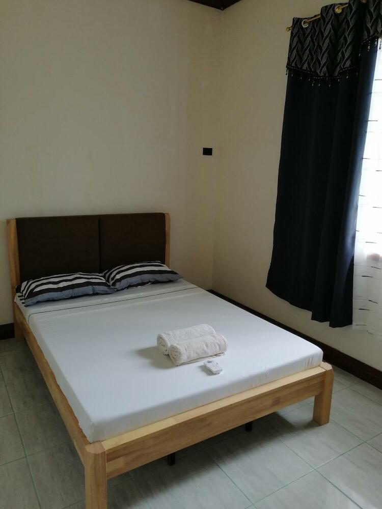 Walkerz Inn, Panglao Island