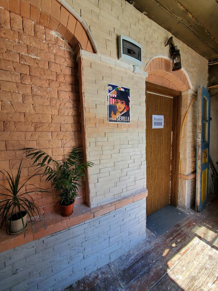 El Hostal