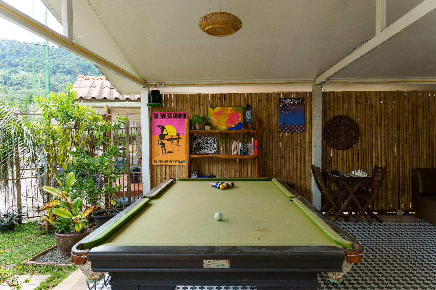 De Bra Hostel, Koh Lanta