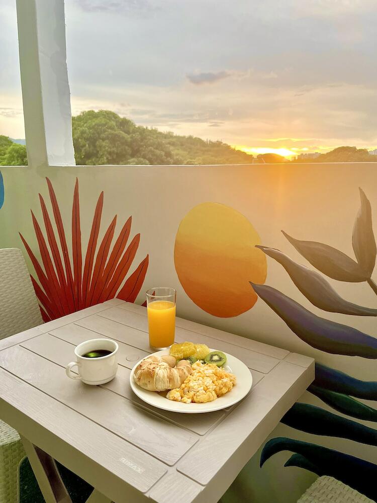 Tropical Hostel