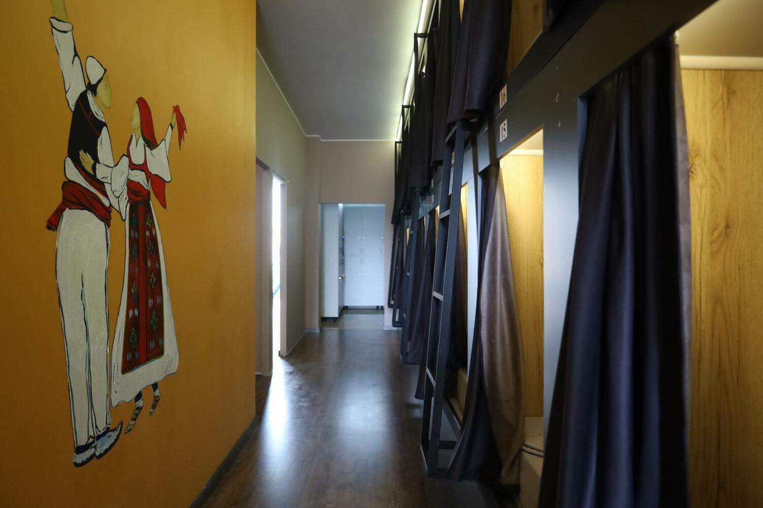 Hostel 90pods, Shkoder