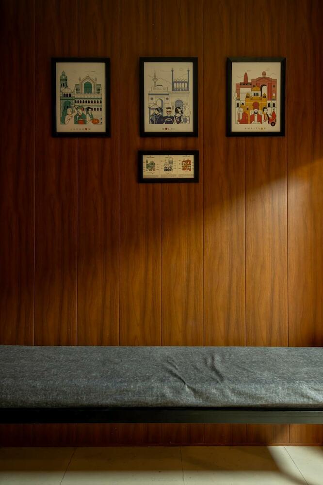 Ghumakkads Hostel Near Igi Airport & Aerocity, New Delhi