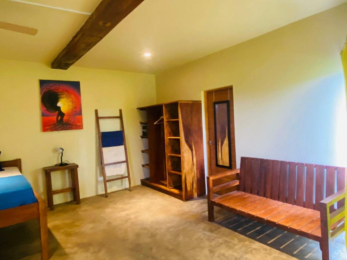 Hush Maderas, San Juan del Sur