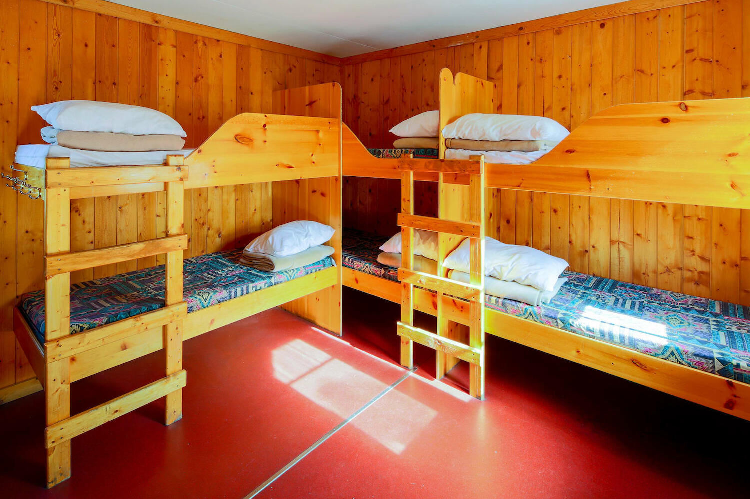 HI Rampart Creek Hostel