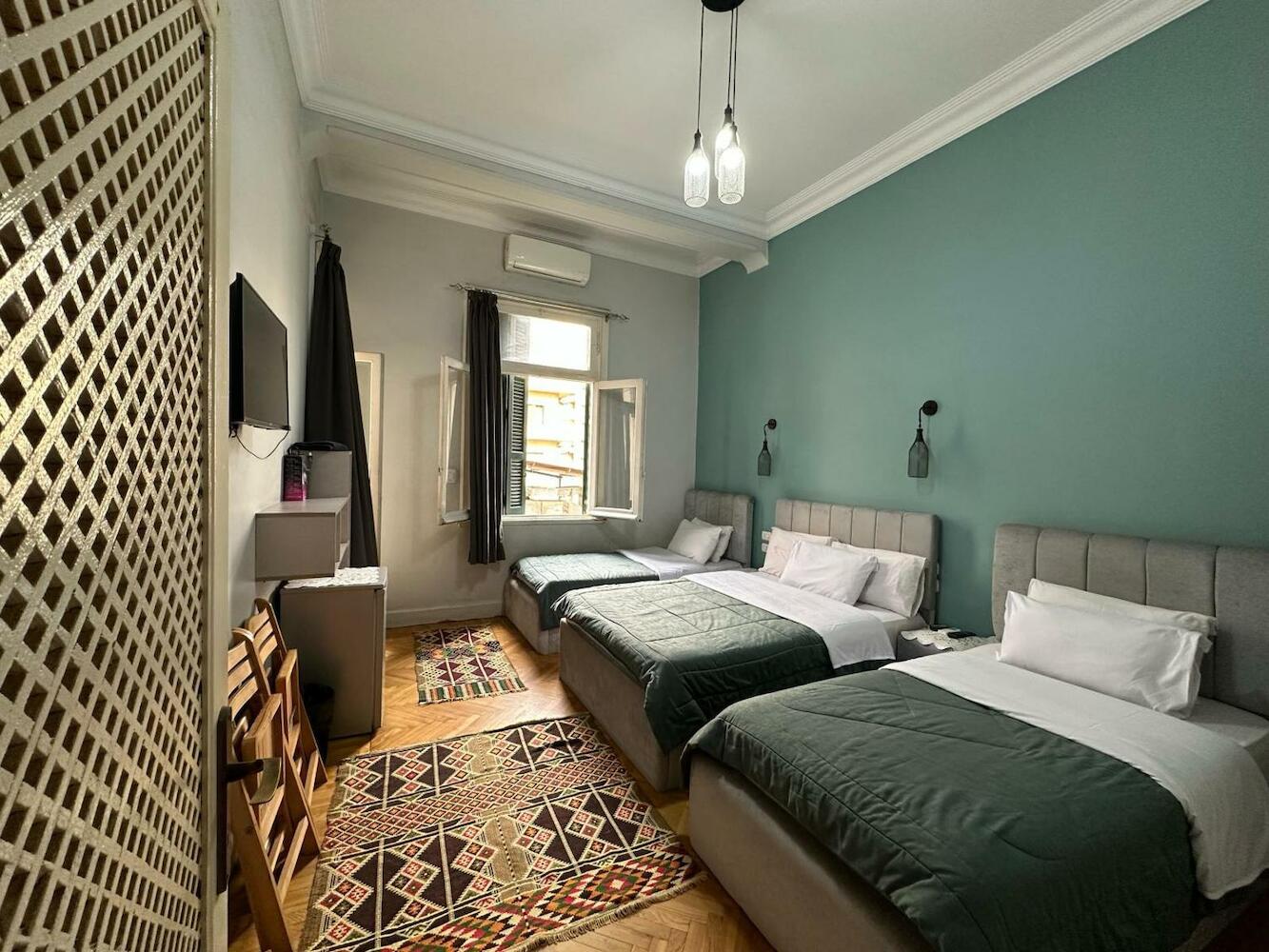 Cheers Hostel, Cairo