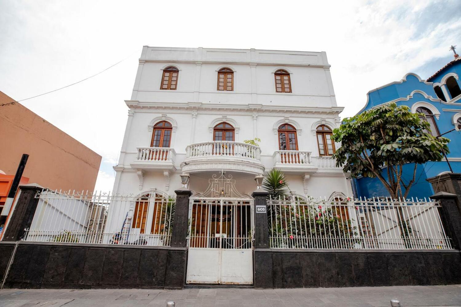 Econunay Hostels, Arequipa