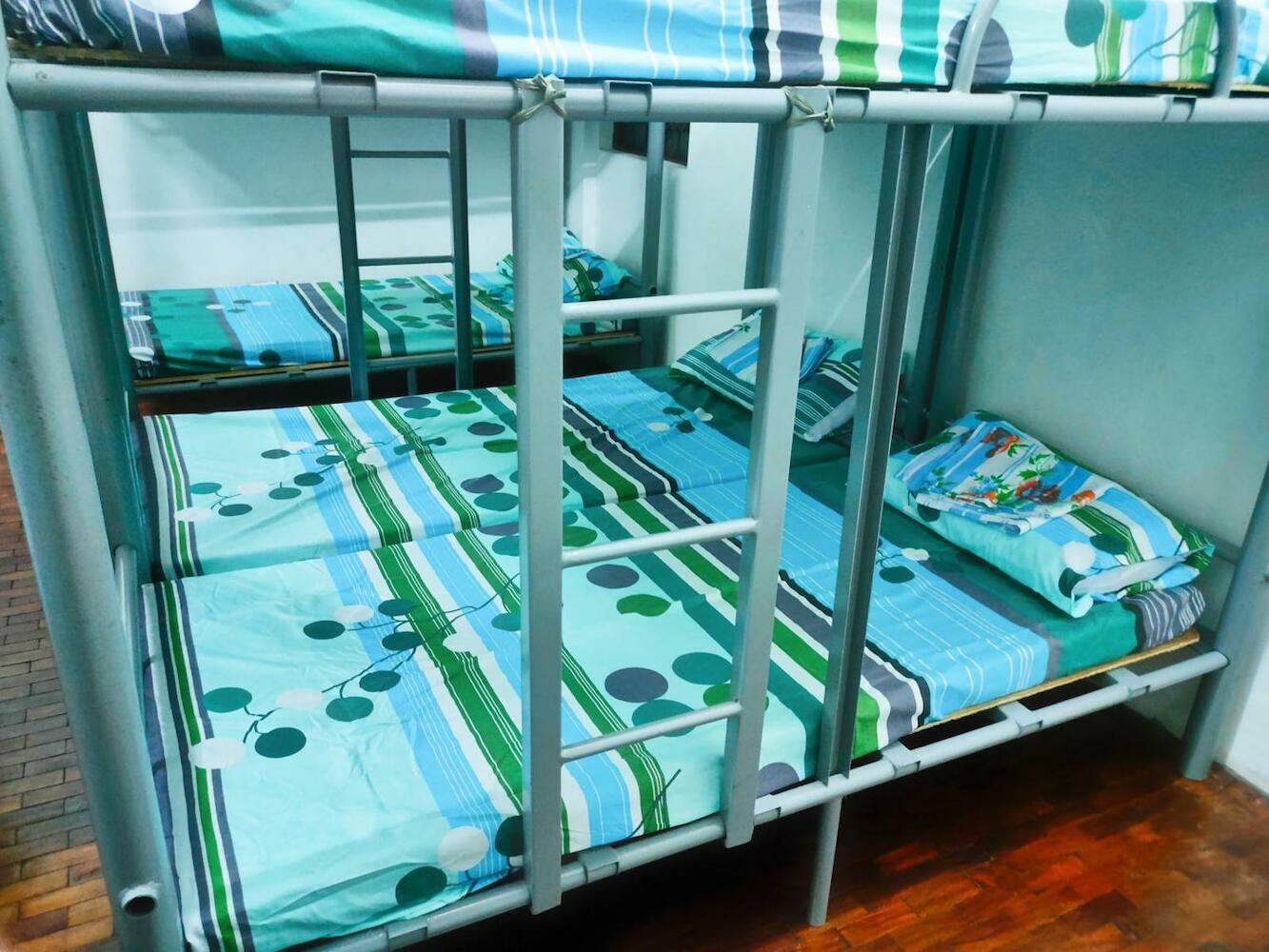 Mang Ben Dormitory Kaliraya