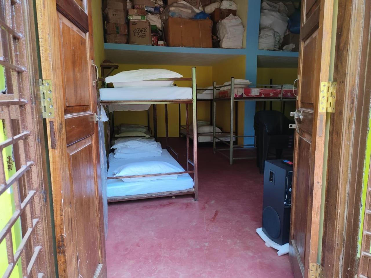 Shrushthee Hostel, Vagator