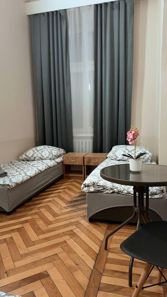 FiveHostel, Krakow